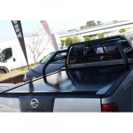 ROLL-ON (TIPAS - ŽALIUZĖS), PIKAPO KROVININIO KĖBULO DĖKLAS I&Scaron; ALIUMINIO NISSAN NAVARA (2011-2015)