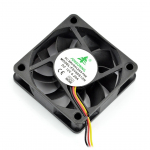 Ventiliatorius 12V 60x60x15mm 3 laidų