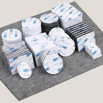 Dvipusė mikroguma su klijais 2mm 55x45mm balta - 3M - lipnus putplasčio padas
