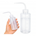 LDPE 250 ml ploviklio buteliukas &ndash; skysčio dozatorius naudojimo vietoje