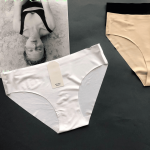 Besiūlės kelnaitės Alynna - M , Balta