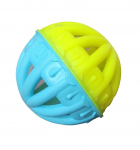 Žaislas &scaron;uniui - Kvepiantis ažūrinis guminis kamuoliukas, 6 cm