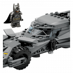 LEGO BATMAN 76331 Batman v Superman Batmobile