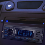 Automagnetola XBLITZ RF100