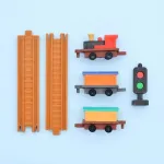 IWAKO trintukų &ndash; dėlionių rinkinys &bdquo;Locomotive Set&rdquo;