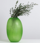 Auk&scaron;ta, žalio stiklo vaza