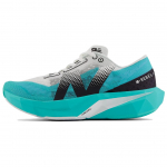 New Balance Moteri&scaron;ki FuelCell Rebel V4 Wide Cyber Jade Juodi Balti WFCXCJ4 EU&nbsp;36.5