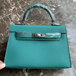 24 Nauja Natūralios Odos Moteri&scaron;ka Rankinė Su Delno Ra&scaron;tu Mini 22CM25 Krep&scaron;ys Sidabrinė Sagtis Rankinė Vienu Petimi Įstrižai 25CM+1 shoulder strap with lock