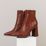 2025 kar&scaron;tas i&scaron;pardavimas moteri&scaron;ki ankle boots seksualūs Stori kulniukai smailus pir&scaron;tas moteri&scaron;ki batai žiemos moteri&scaron;ki batai juodi mėlyni rudi 37 brown