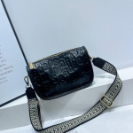 Karvės odos moteri&scaron;kas krep&scaron;ys per petį, crossbody, ne&scaron;iojamas moteri&scaron;kas krep&scaron;ys, prakti&scaron;kas įspauduotas kriauklės formos krep&scaron;ys, paprastas krep&scaron;ys