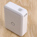 D110 Ne&scaron;iojamas etikečių spausdintuvas bluetooth Belaidis didelės rai&scaron;kos nuotraukų spausdintuvas Mini etikečių gamintojas Terminis spausdintuvas 100*70*20 mm