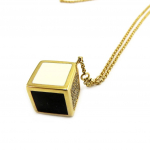 Altesse [L5355] - Collier Plaqu&eacute; or 'Calypso' noir blanc