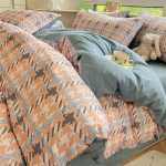 Keturių dalių grynos medvilnės mažų &scaron;viežių gėlių ra&scaron;to antklodės užvalkalo komplektas bendrabučio paklodei, trijų dalių patalynės komplektas 1.8m bed