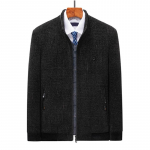 Medvilne pamink&scaron;tinta, pūkuota, pastorinta vyri&scaron;ka &scaron;enilinė striukė vidutinio amžiaus ir pagyvenusiems žiemos &scaron;ilta medvilninė striukė 195