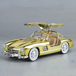 Nauja 1:24 mastelio miniatiūrinis lydinio 300SL retro automobilio žaislinis modelis, atidaromos 4 durys, transporto priemonės garsas ir &scaron;viesa, automobilis, vaikų dienos dovana auksas