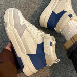 Laisvalaikio moteri&scaron;ki batai rudeniniai auk&scaron;ti batai moteri&scaron;ki nauji vasariniai sportbačiai su storu dugnu Little White Sneakers Moteri&scaron;ki batai lentynoje 35 mėlyna