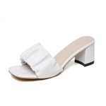 Madingi moteri&scaron;ki vasaros nauji platforminiai &scaron;lepetės Madingos klostuotos kvadratinės nosies žali oranžiniai moteri&scaron;ki sandalai Atsitiktiniai eleganti&scaron;ki moteri&scaron;ki suknelių sandalai 36 balta