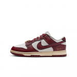 Nike Dunk Low SE Just Do It Sail Team Red EU 42 raudona