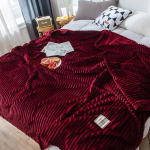 Mink&scaron;tas koralinis flanelinis oro kondicionieriaus pledas 200x230 cm