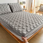 Vandeniui atsparus čiužinio užvalkalas Storas dygsniuotas patalynės užvalkalas Madinga spausdinta patalynė Neslystanti paklodė nuo dulkių 200*220cm