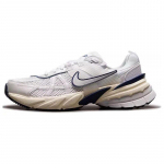 Nike V2K Run Summit White Moteri&scaron;ki sportbačiai FD0736-102 35.5