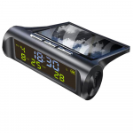 Skaitmeninis saulės laikrodis automobiliui su LCD laiku, data ir temperatūros rodymu. Automobilio dalies apdaila lauke.