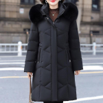 Tikro kailio apykaklė Vidutinio amžiaus moterų pūkinės striukės Žieminė vintažinė parka Eleganti&scaron;ka stora &scaron;ilta didelio dydžio ilga pūkinė striukė Moteri&scaron;ki vir&scaron;utiniai drabužiai XL juoda