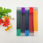 Vandenyje tirpių kryželiu siuvinėjimo ra&scaron;iklių rinkinys, 5 spalvos, 0,7 mm antgalis ta&scaron;kavimui ir tinklelio pie&scaron;imui. 0.7mm water erasable pen core violetinė