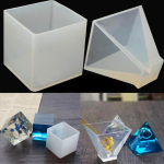 Papuo&scaron;alų forma pakabukas piramidė silikoniniai ornamentai derva rankų darbo įrankis 1