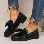 Madingi moteri&scaron;ki slip-on loferiai su banteliu Vasariniai vienspalviai lakinės odos batai Moteri&scaron;ki patogūs loferiai su mink&scaron;tu padu ir platforma 35
