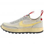 Tom Sachs x NikeCraft Universalūs dalyvavimo moteri&scaron;ki sportbačiai Kreminiai &Scaron;viesiai kauliniai Mink&scaron;ti geltoni &Scaron;viesiai kreminiai Sportiniai raudoni Juodi Citrinos la&scaron;as IV5773-001 43 beige