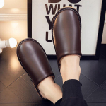 Neslystančios vandeniui atsparios žieminės odinės &scaron;lepetės poroms &ndash; &scaron;ilta pliu&scaron;inė kambarinė avalynė 29 (usually 44-45)