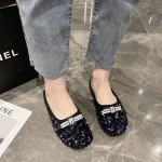 2024 Naujos Vasarinės Moteri&scaron;kos Baotou &Scaron;lepetės Mink&scaron;tu Padu Patogios Vėsios &Scaron;lepetės Laisvalaikio Plok&scaron;čiapadės Moteri&scaron;ki Batai zapatos de mujer 40 juoda