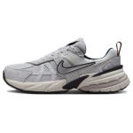 Nike V2K Run Pure Platinum Chrome Moteri&scaron;ki sportbačiai Pilki Platinum-Tint &Scaron;viesiai kauliniai FN6703-002 35.5