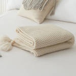 Skandinavi&scaron;ko stiliaus megztas kutais vilnonis pledas sofai ar pietų miegui biure 100*240cm (bed runner, sofa cushion)