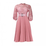 2024 m. moteri&scaron;ka seksuali nėriniuota klostuota tu&scaron;čiavidurė suknelė &ndash; europieti&scaron;ko ir amerikieti&scaron;ko stiliaus L