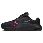 Nike Metcon 9 Premium Juodi Uogų ir Aukso Moteri&scaron;ki Sportbačiai Metalinis-Auksinis FB7151-001 36.5