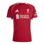 Adidas LIVERPOOL FC 25/26 NAMŲ MAR&Scaron;KINĖLIAI Futbolo Mar&scaron;kinėliai Vyri&scaron;ki Bra&scaron;kių Raudonumo JV6423 S