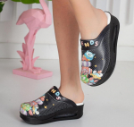 Moteri&scaron;kos ortopedinės klumpės, medicininiai sabo batai, neslystantys &scaron;lepetės, slaugytoja, gydytojas, aku&scaron;erė 35