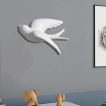 3D keraminės pauk&scaron;čių kregždės paveikslų skulptūros dekoro valgomojo papuo&scaron;alai S to left