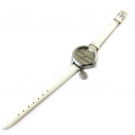 Morgan [N6253] - Montre cr&eacute;ateur 'Morgan' blanc argent&eacute; (Rayures) balta
