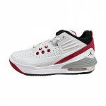 Jordan Max Aura 5 Baltas Varsity Red Jordan DZ4353-101 41 balta
