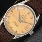 TITONI AIRMASTER TITOFLEX VINTAGE rankinio užvedimo &Scaron;VEICARI&Scaron;KAS VYRI&Scaron;KAS SMĖLIO SPALVOS LAIKRODIS a703237-1