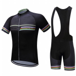Apsaugantis nuo prakaito trumpas dviračių džersis, juodos bib kelnės, dviračių drabužių komplektas, sportiniai džersiai, spalvotos juostos, juodi vyri&scaron;ki dviračių drabužiai, kostiumai S