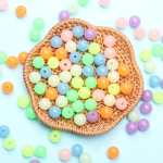 Rankų darbo karoliukai 100vnt Kūrybiniai 6mm/8mm/10mm Medžiagos &bdquo;Pasidaryk pats&ldquo; papuo&scaron;alai Priedai Akrilas &Scaron;viečiantys saldainiai Spalva Apvalūs karoliai Apyrankės Rankų darbo 6mm įvairiaspalvis