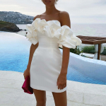 Madinga moteri&scaron;ka laisvalaikio stiliaus vienspalvė megztinė suknelė be rankovių L balta