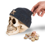 Tirelire en forme de cr&acirc;ne avec un bonnet noir pirate