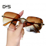 Moteri&scaron;ki akiniai nuo saulės Akių apsauga be kra&scaron;to gradiento spalvos apsauginis kremas nuo UV spindulių dekoratyvinis lauko atostogų paplūdimio akiniai nuo saulės Akių dėvėjimo priedai violetinė