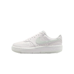 Nike Gamma Force Low top Skateboard Shoes Women's DX9176-122 38.5 white