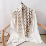 90 cm &bdquo;Four Seasons&ldquo; kvadratinis didelis kvadratinis &scaron;alikas Prabangūs dekoratyviniai mar&scaron;kiniai Profesionali skarelė plaukų juosta Apsauginė nuo saulės skarelė 90*90cm